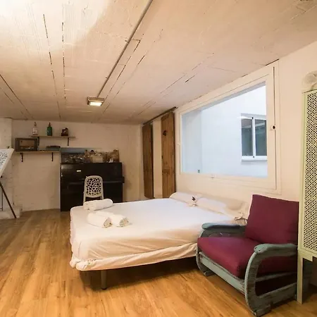 Very Cool Duplex Loft. Billard. Piano. Patio. Centric. אליקאנטה